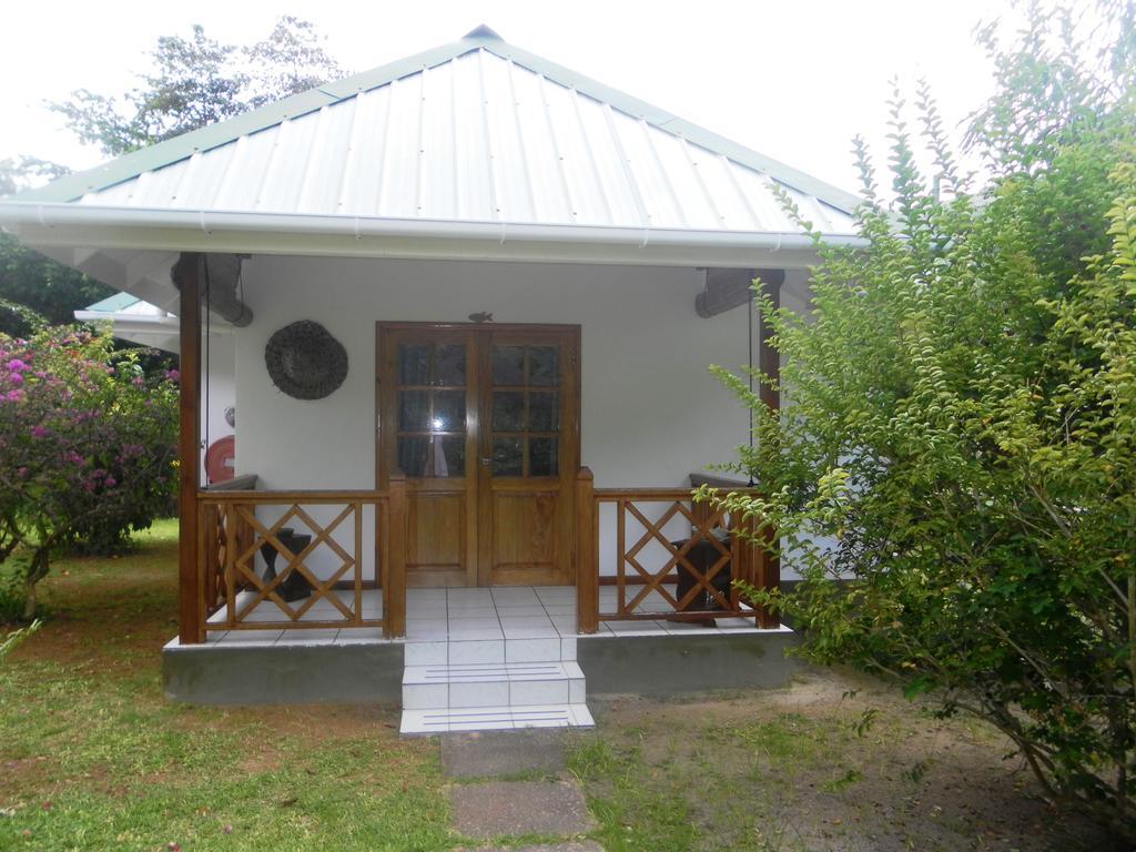La Digue Ylang Ylang Villa Room photo
